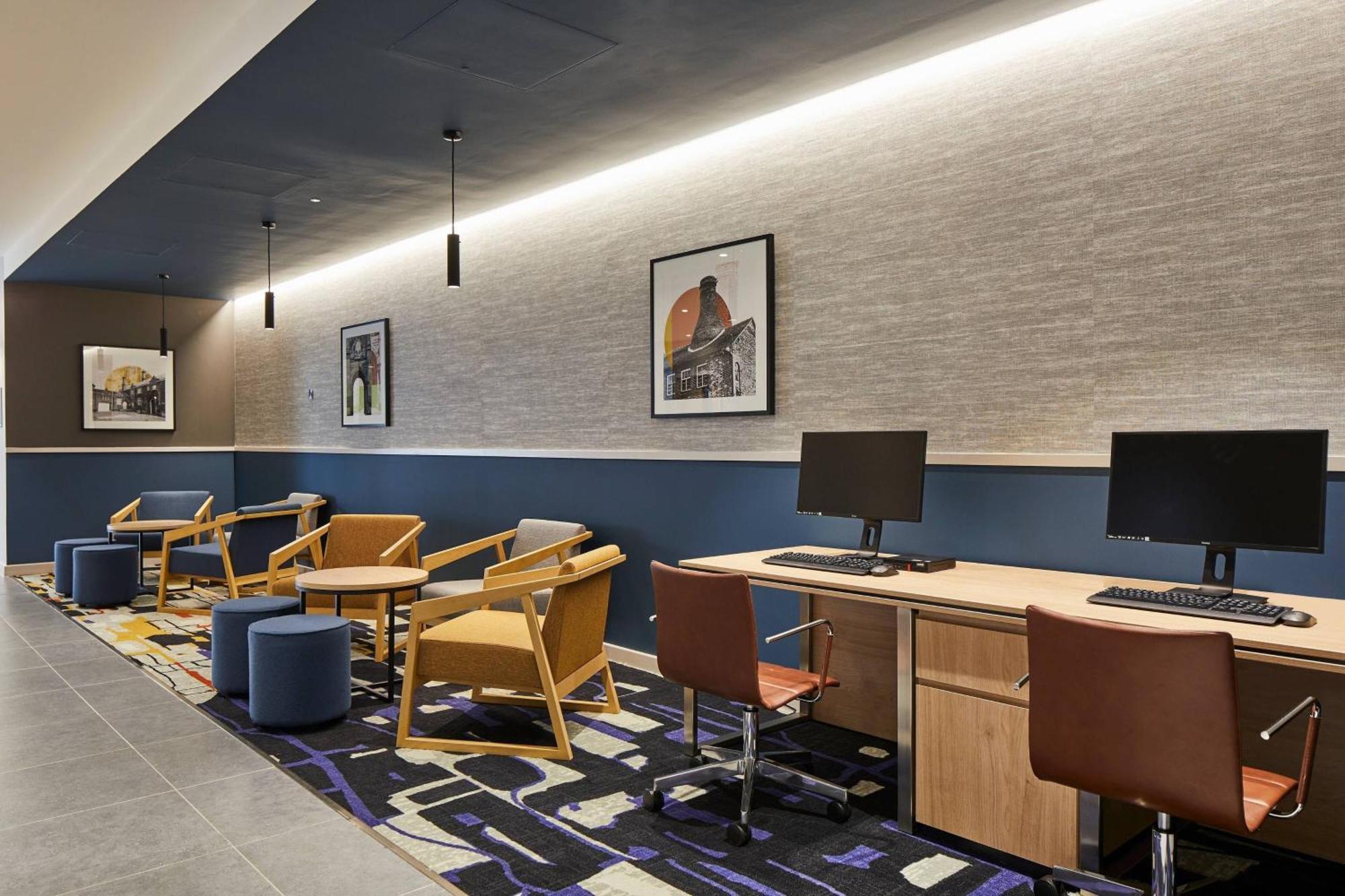 Courtyard By Marriott Stoke On Trent Staffordshire Hotel Exterior photo